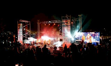 Gaia GodTellers com gigantes do metal cristão brasileiro a cabeça de cartaz