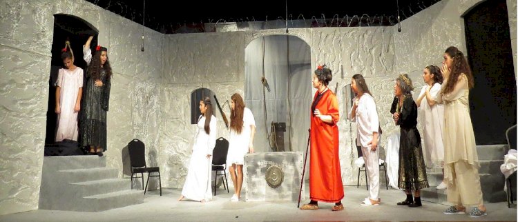 ‘A Casa de Bernarda Alba’ de volta à cena