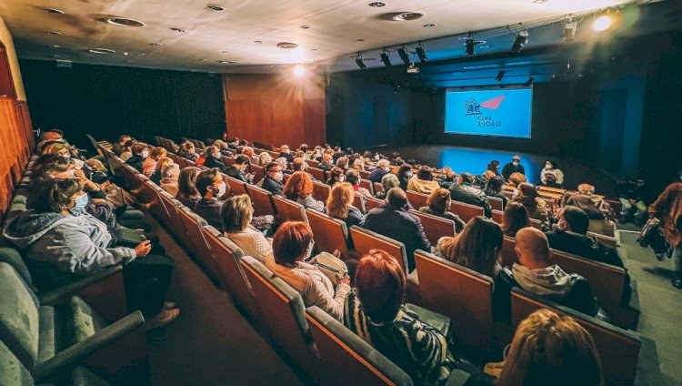 Filme “Revolução (Sem) Sangue” nos Paços da Cultura