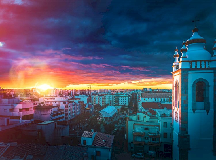 Quintas-feiras ao Luar dinamizam ao longo do verão o centro da cidade de Portimão