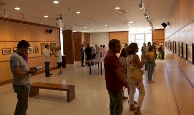 Mostra criativa de pintura convida público  a uma nova viagem visual até finais de agosto