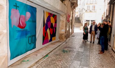 13 novas intervenções artísticas para conhecer nas montras da Baixa de Coimbra