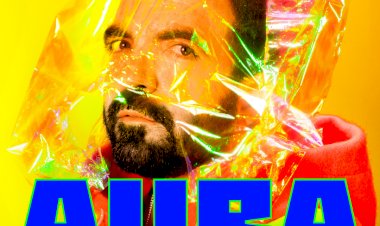 Salvador Martinha regressa ao Stand-up com o espectáculo "Aura Super Jovem"