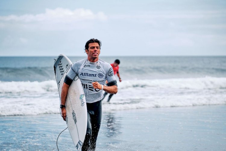 Liga MEO Surf: “Bora, resolver este título na final!” Guilherme Ribeiro lança o desafio a Tomás Fernandes