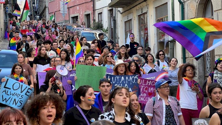 "Se eles não hasteiam, hasteamos nós!" é o mote da concentração do dia 17 de Maio