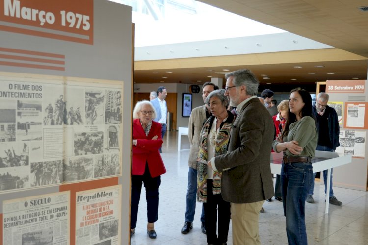 Exposição “Dias de Abril” recorda o processo revolucionário português