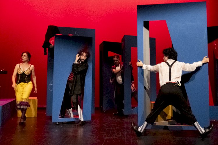 Dilema Capital: Peça sobre a vida e os pecados dos artistas em cena no teatro