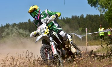 Bruno Santos com duplo pódio no Raid Ferraria