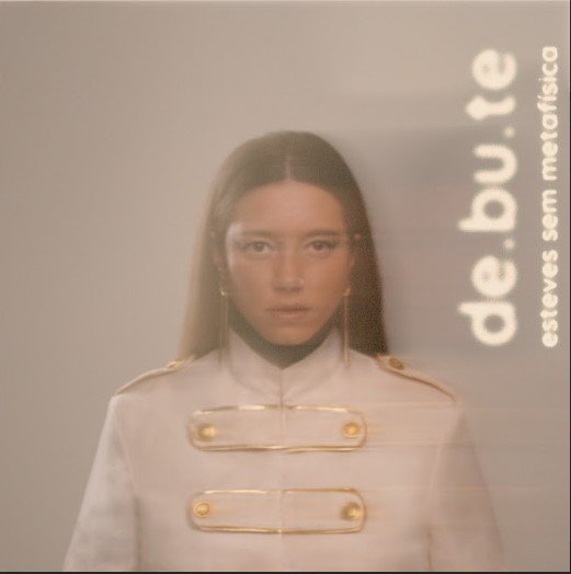 Esteves sem Metafísica edita álbum de estreia “de.bu.te.”