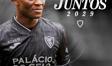 Avançado Lorougnon Gohi fica em Viseu até 2029