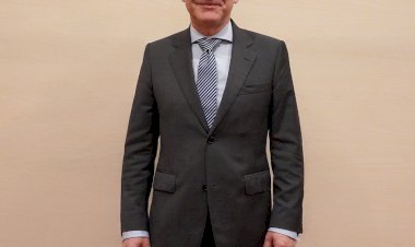 Qual o impacto do consumo excessivo de álcool na saúde do fígado?