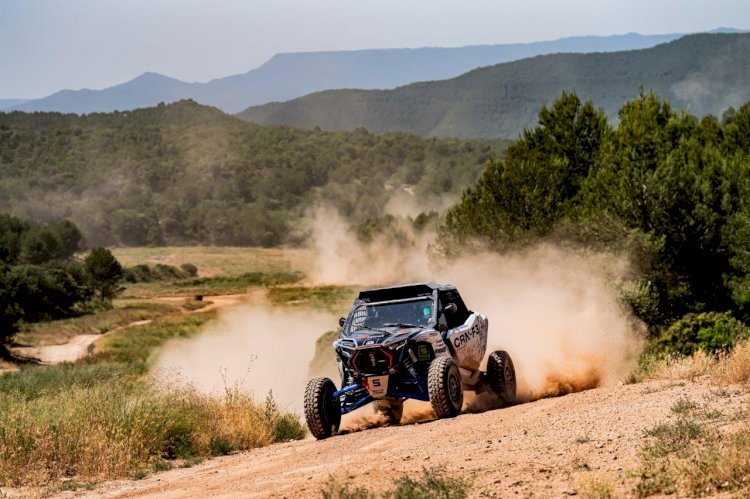 Alexandre Pinto estreia Polaris RZR Pro na Baja Aragón