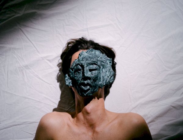 Henrique Tomé apresenta “Edge”, o segundo single do álbum de estreia “Thin Ice”